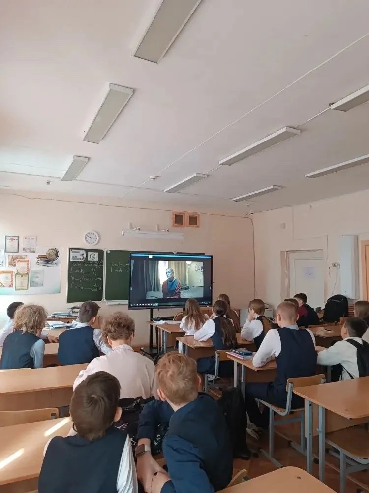 Четверг 📹  В четверг ученикам седьмого класса продемонстрировали социальный ролик под названием «Инт