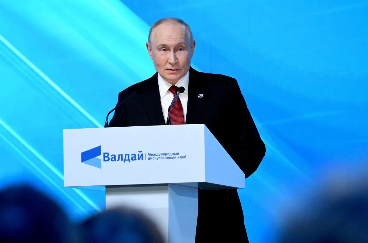 "Мы никого не пугаем" - Путин о ситуации с угрозами от Запада в адрес Калининграда и от...