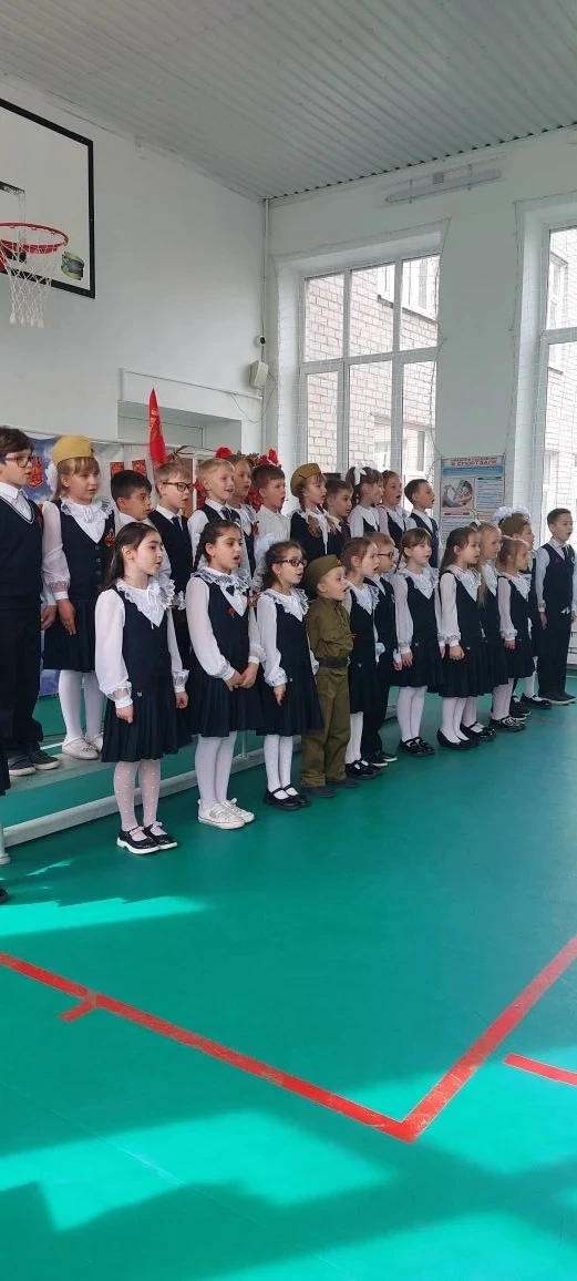 Спасибо за Победу! 🎵 Наш фестиваль хоров

В  нашей школе прошёл фестиваль хоров среди 1–6 классов, 