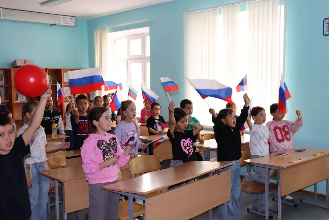 Яркий день в пришкольном лагере!🎉
Сегодня сотрудники Баймакской МЦБ провели мероприятие посвященное