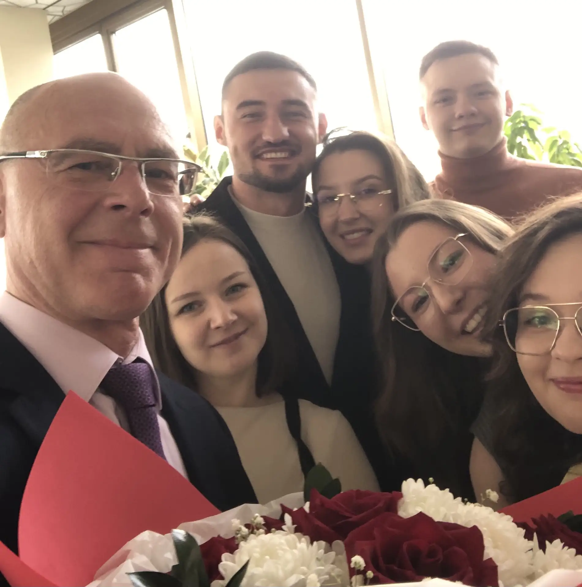 Если вы, так же как я, помните живого Брежнева или хотя бы трезвого Ельцина, и периодически общаетес