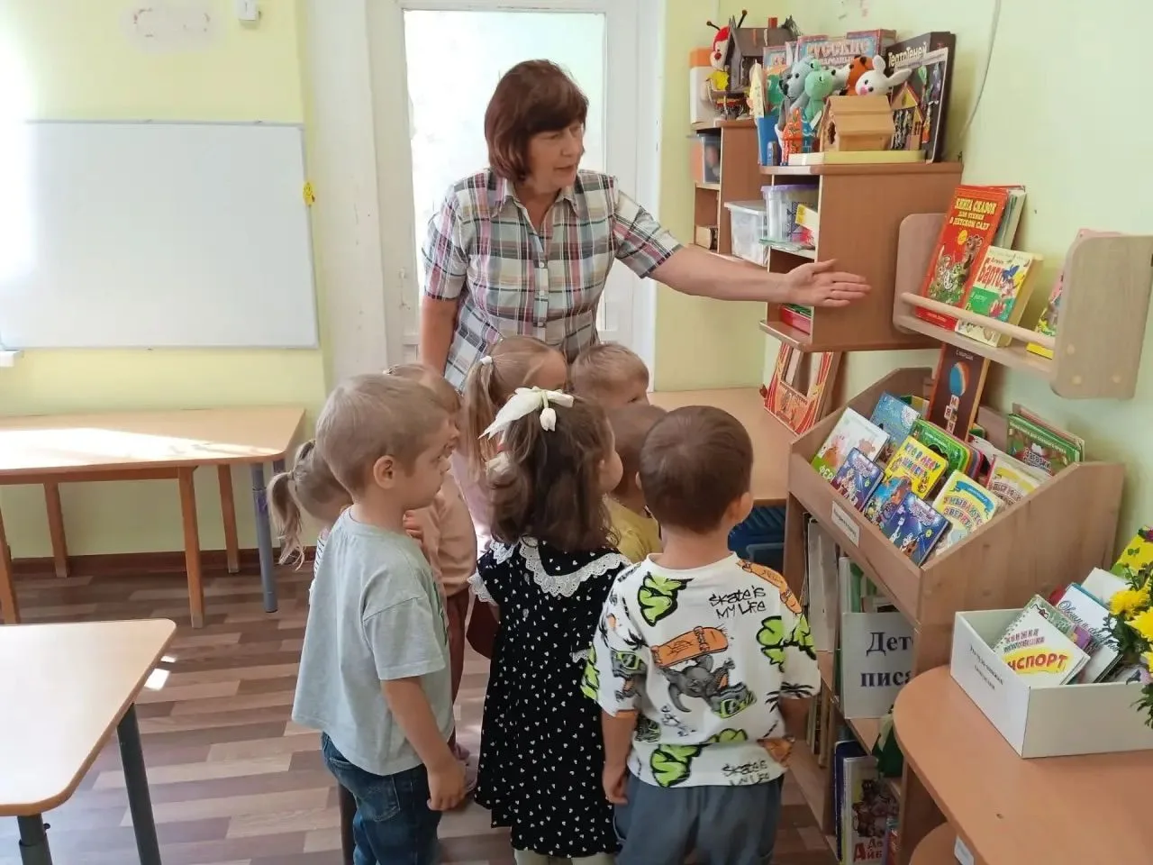 Там, где начинается волшебство: книжный уголок в саду ✨