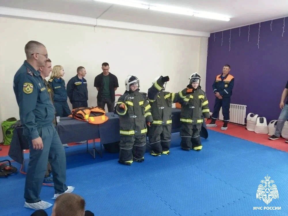 🧑‍🚒Погружение в профессию спасателей  В центральном Доме молодёжи Дальнереченска прошёл увлекательны