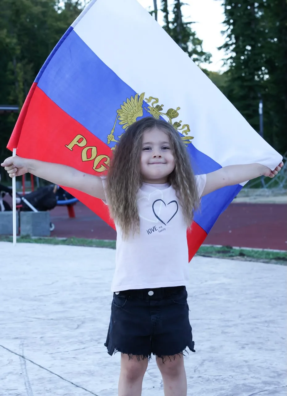 День Российского флага 🇷🇺– это праздник свободы, мира и добра. Он символизирует единс...