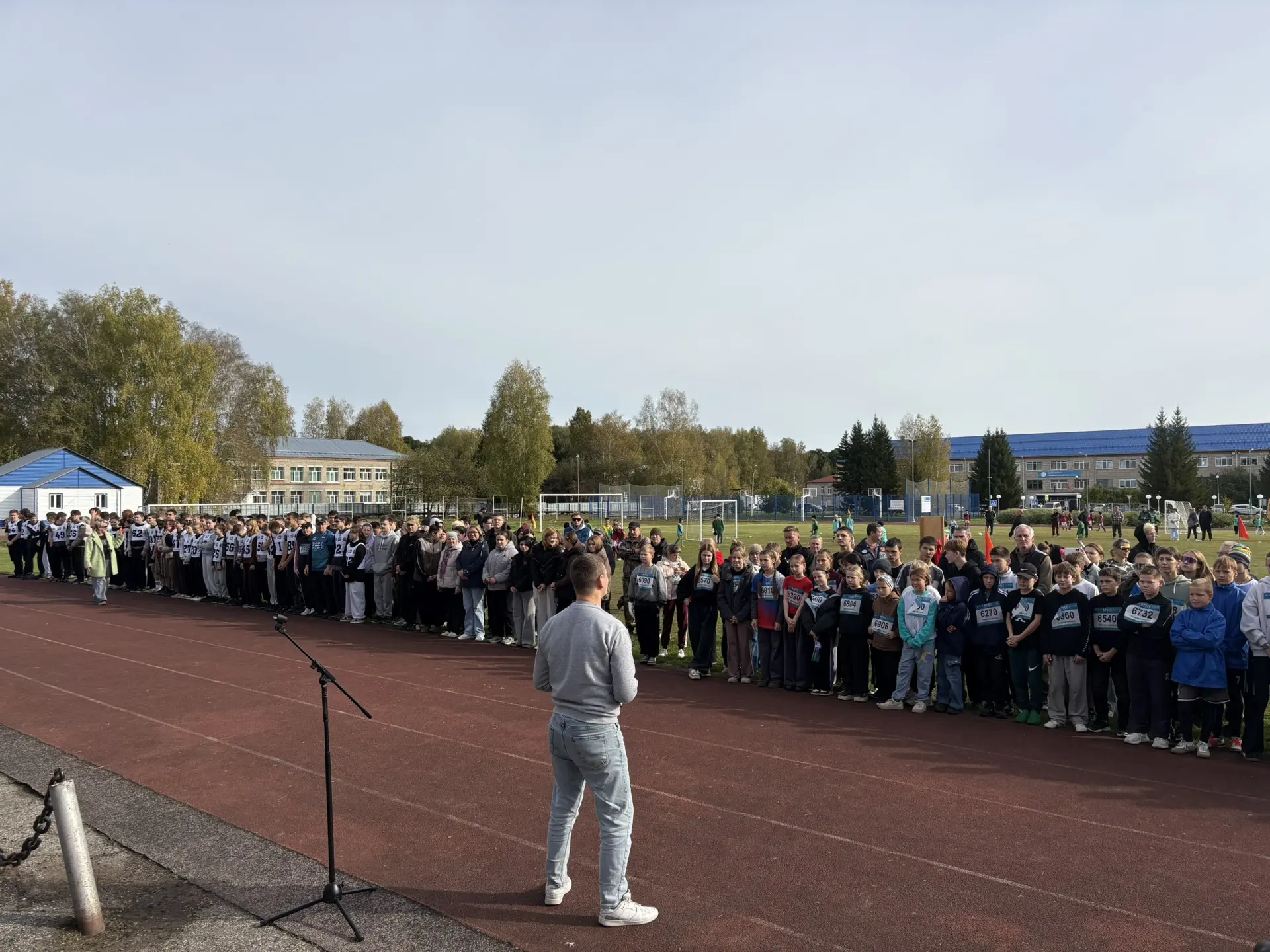 🏃Сегодня, 26 сентября, на стадионе «Кедр» прошел Всероссийский день бега «Кросс нации».
