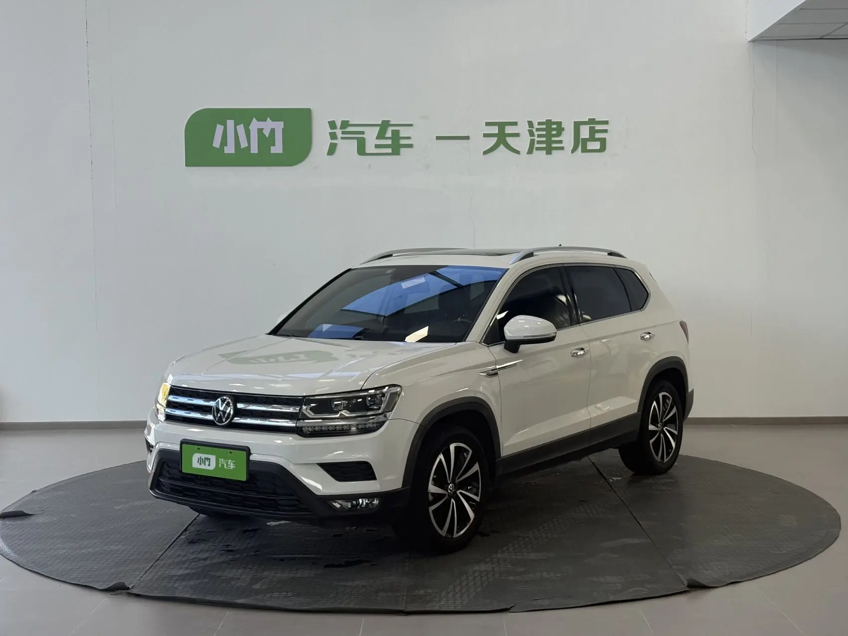 Volkswagen Tharu 280TSI, Luxury PLUS