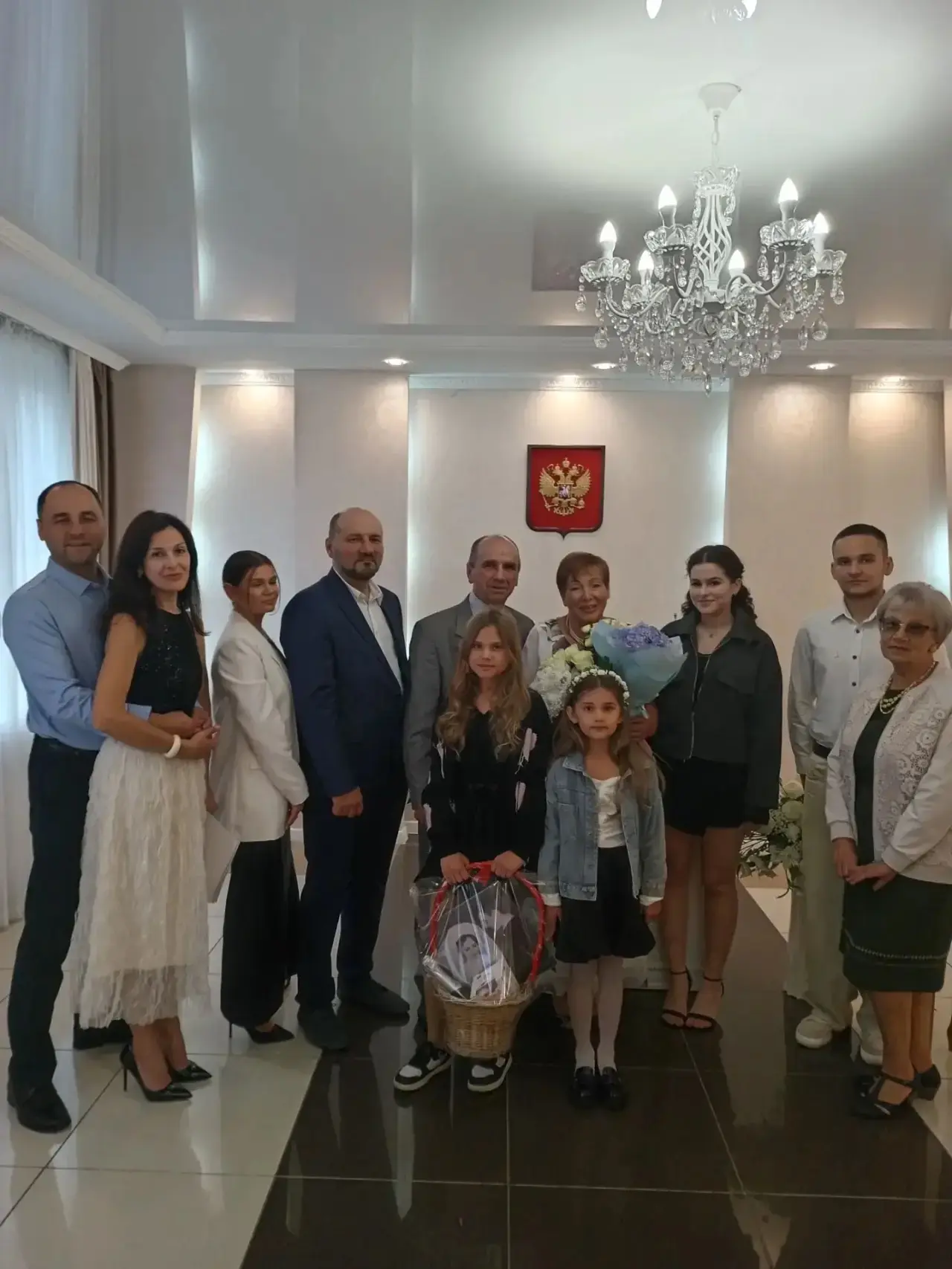 Десневы Анатолий Николаевич и Тамара Владимировна отмечают 55 лет совместной жизни. От ...