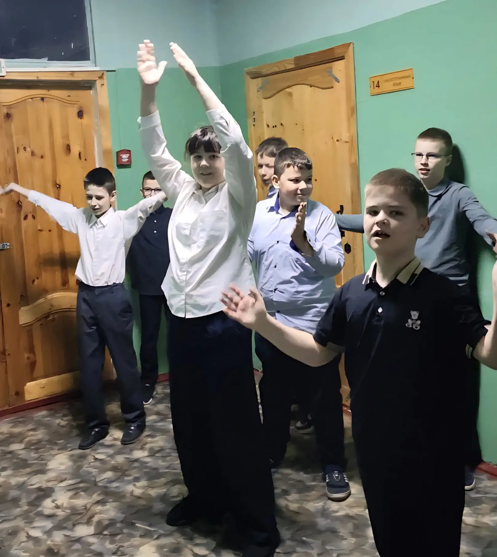 🏃‍♀️ Бодрое утро начинается с зарядки!  На прошлой неделе в нашей школе прошла яркая и энергичная Не