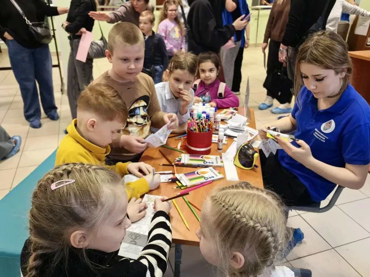 ⭐️ КАНИКУЛЫ? ВСПОМИНАЕМ ДЕНЬ ОТКРЫТЫХ ДВЕРЕЙ  ☺️ Пока идут каникулы, предлагаем вспомнить, как прошё