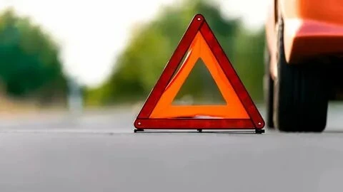 🚨 В 04:00 час, в г. Петровск-Забайкальский, на ул. Декабристов 35-летняя водитель авто...