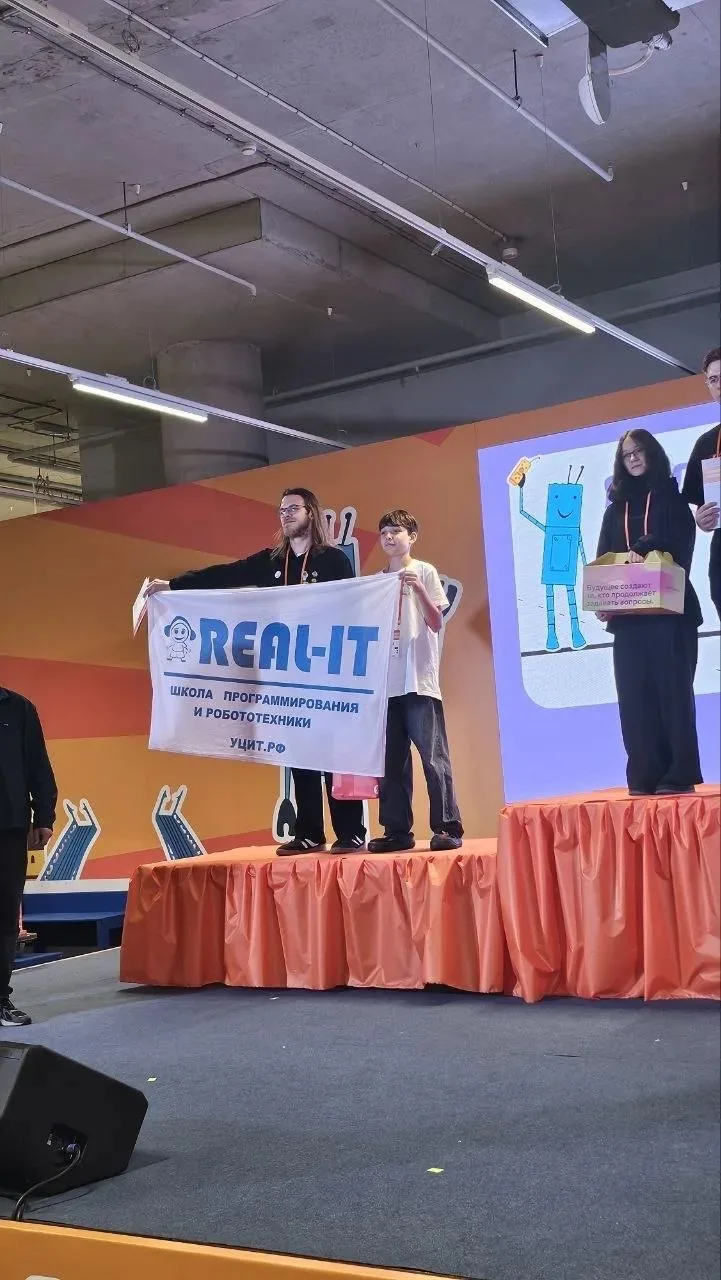 Отличные новости с соревнований «Робофинист»! 🤖🏆