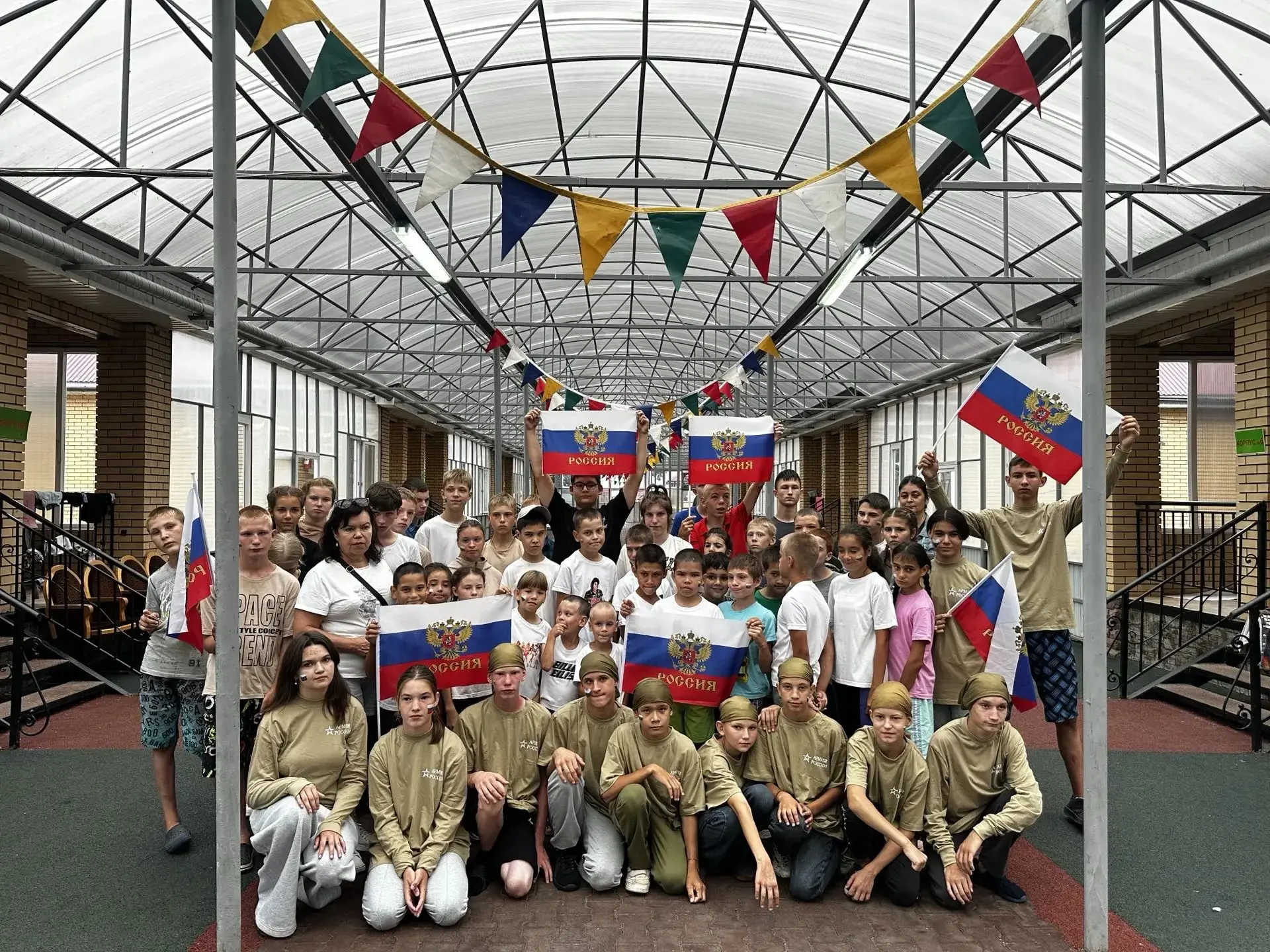 🎉 День воинской славы России в лагере «Полянка»: праздник единства и гордости! 🎉