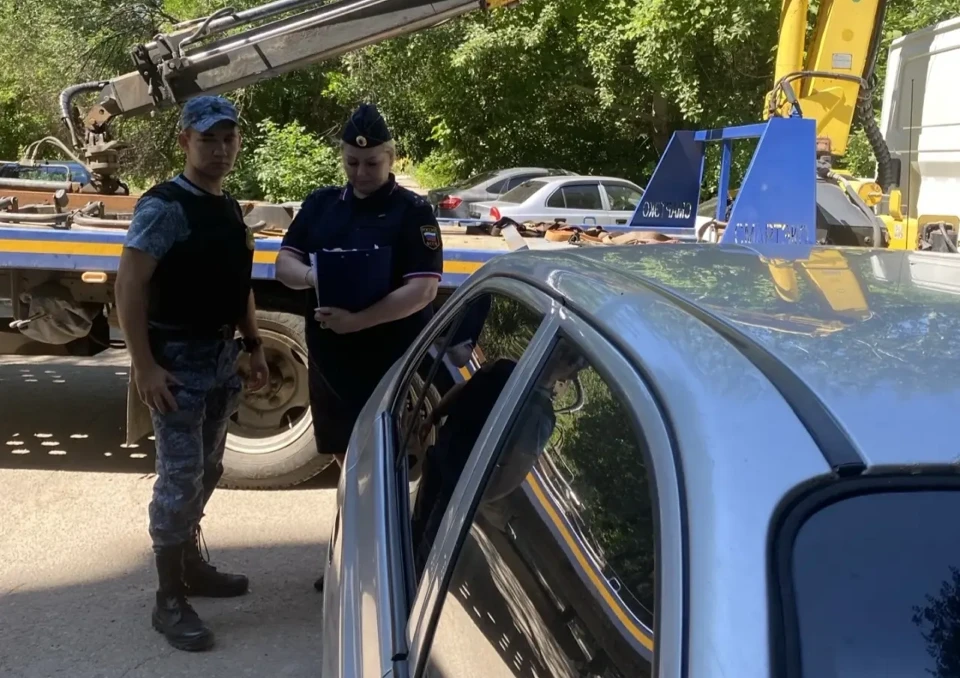 Долг по кредитам и штрафам погашен после ареста автомобиля

✅Житель Волгограда выплатил долг после а