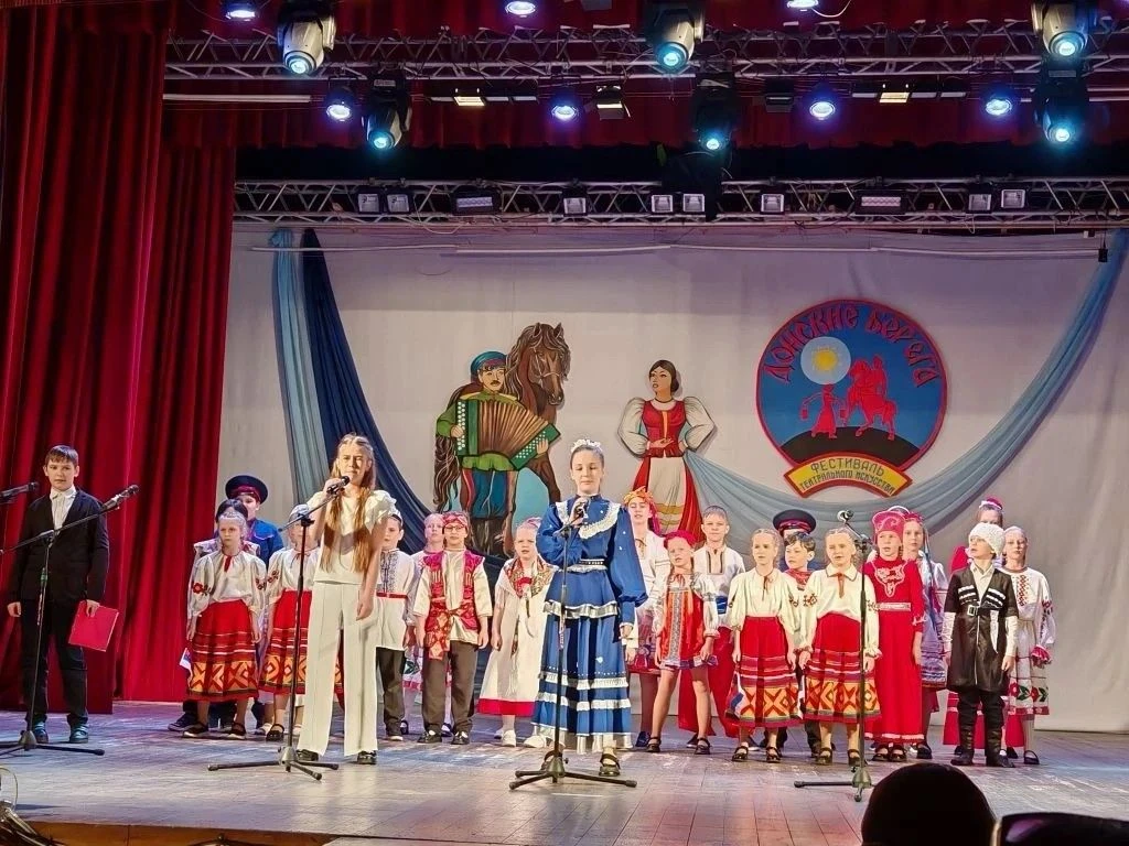 🎭 НАШИ РЕБЯТА – УЧАСТНИКИ ФЕСТИВАЛЯ «ДОНСКИЕ БЕРЕГА»! 🇷🇺«Наша Родина – это наш родной дом! От Калини