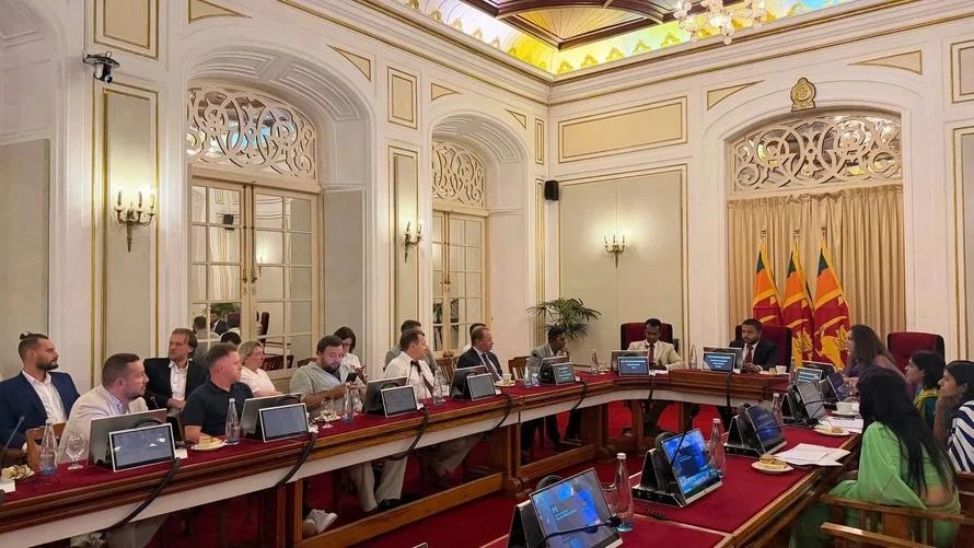 Делегация НОСТРОЙ завершила деловую поездку на Шри-Ланку и подвела итоги бизнес-миссии

🇷🇺 🇱🇰 Ра
