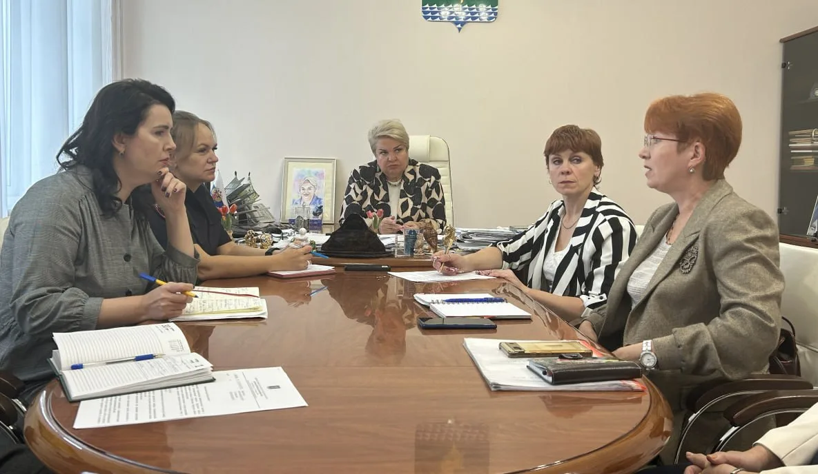 Руководителям аптек Ангарского округа напомнили об ответственности за незаконный оборот...