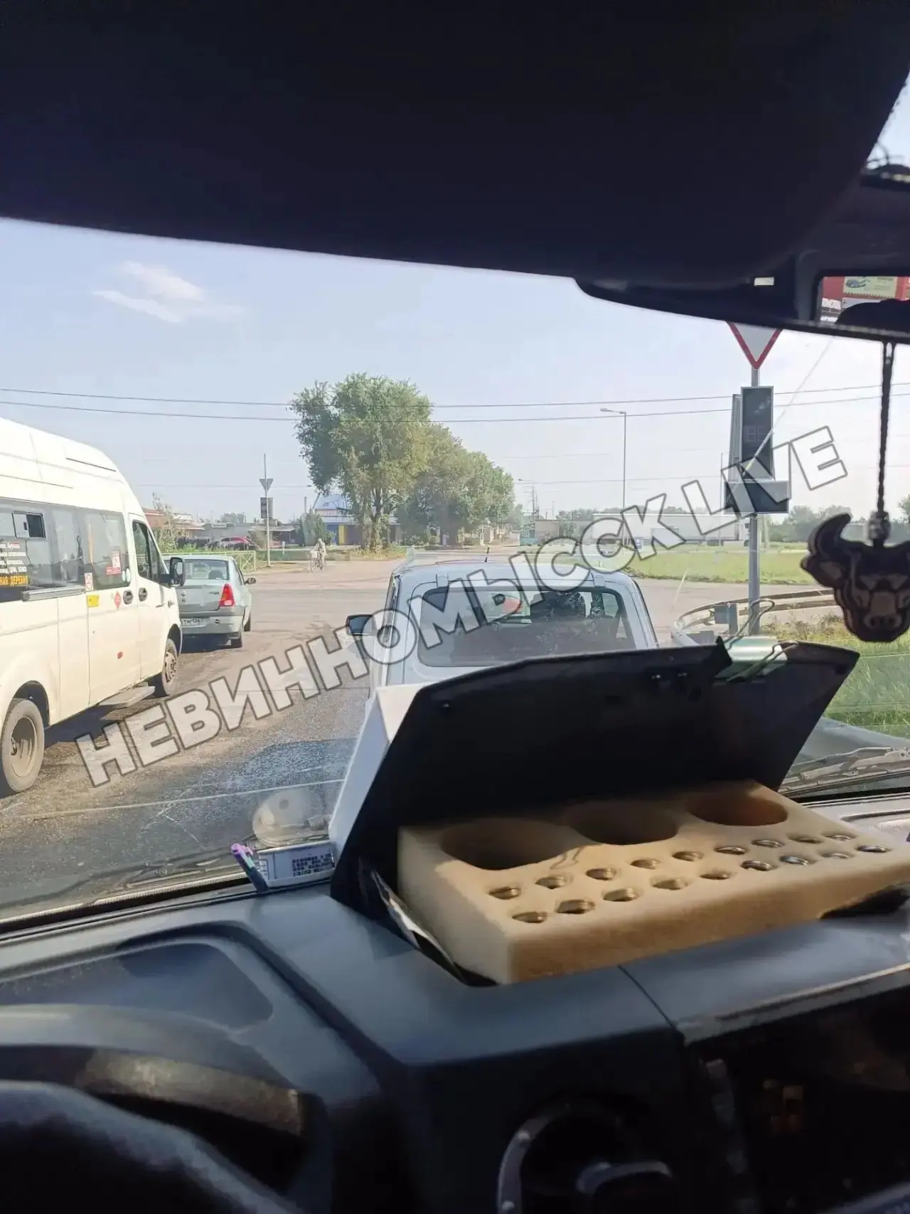 🚦 Не работает светофор выезд, с улицы Менделеева на трассу – пишет подписчик.

👉 Невинномысск LIVE