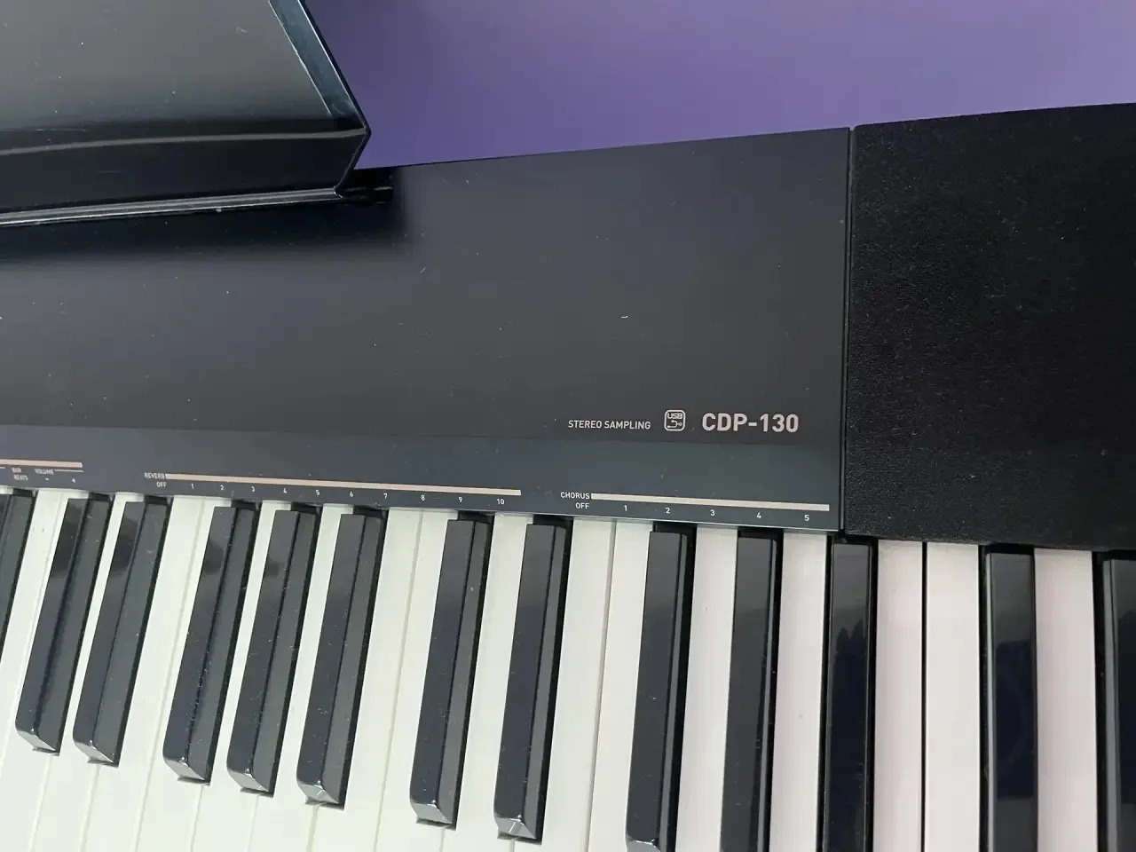 Продам электронное пианино Casio CDP-130 — отличный выбор для начинающих и продолжающих...