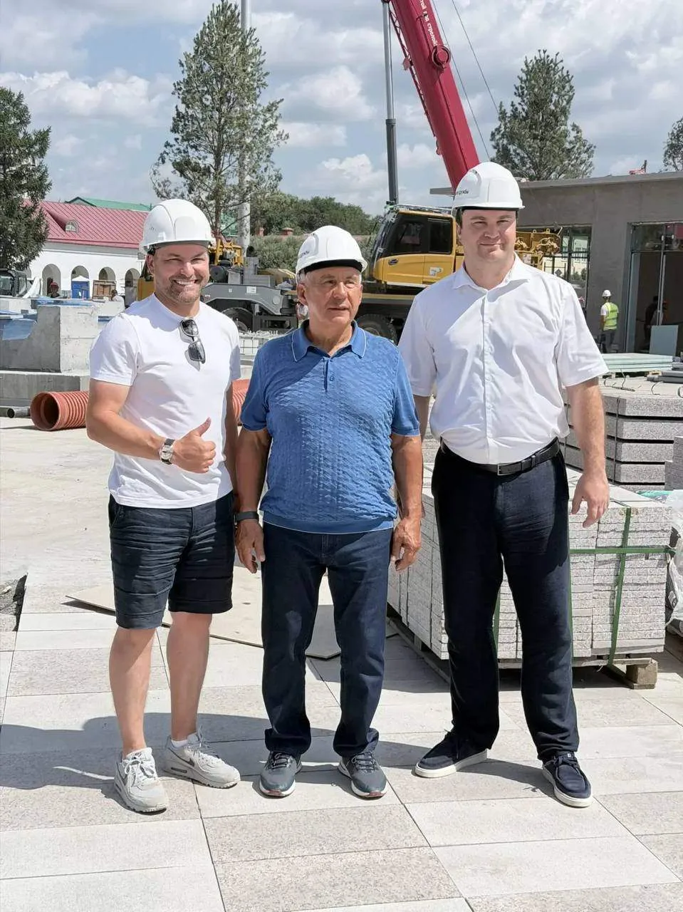 Создаем объекты, которые становятся визитными карточками регионов 🇷🇺