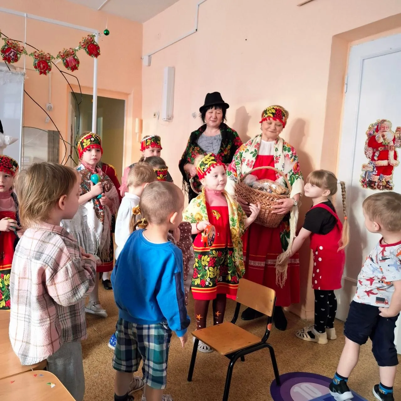Сегодня в нашем детском саду прошли Колядки.