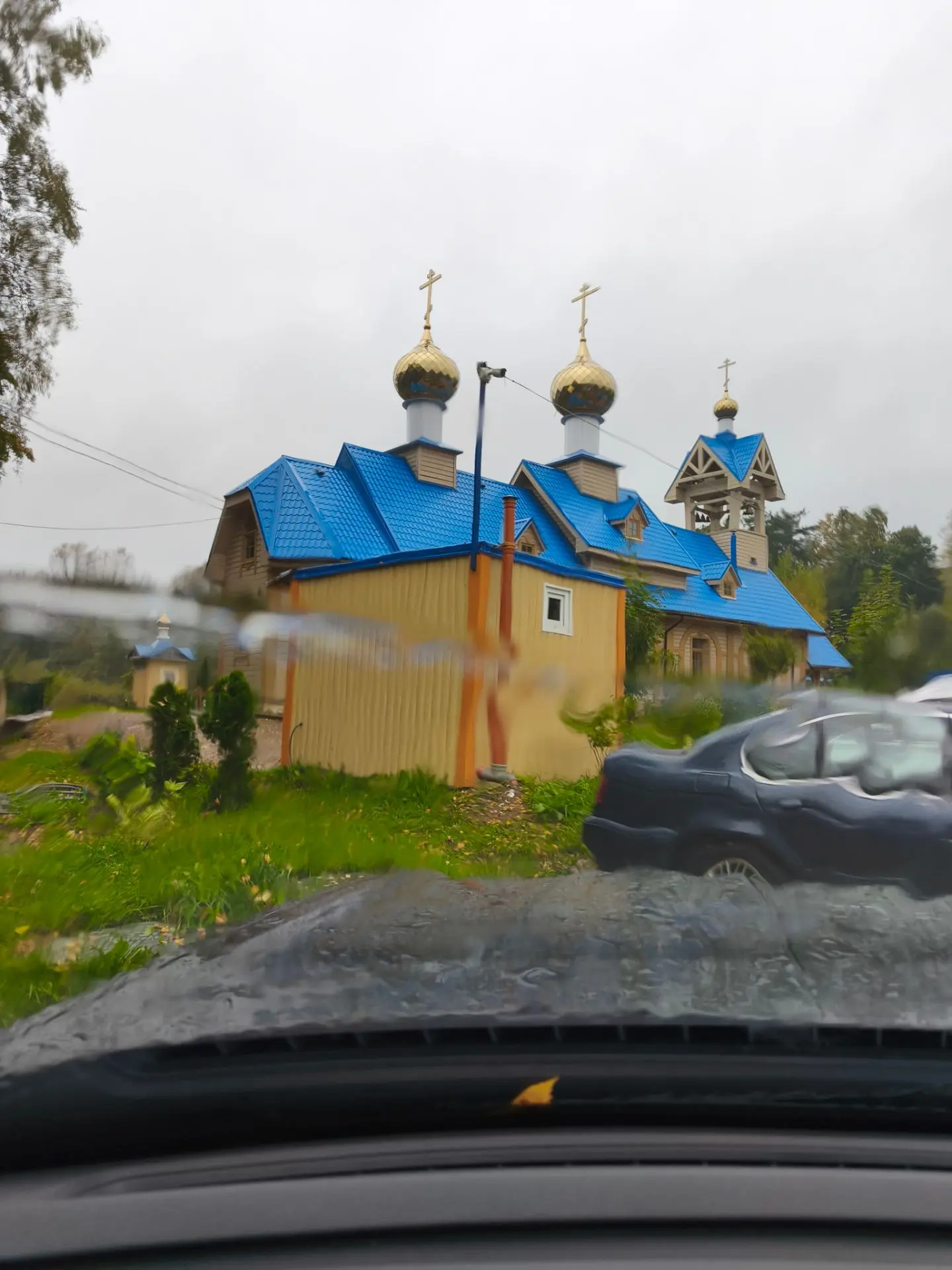 Учебный год начался, но наслоившийся переезд, болезнь среднего сына, командировки мужа ...