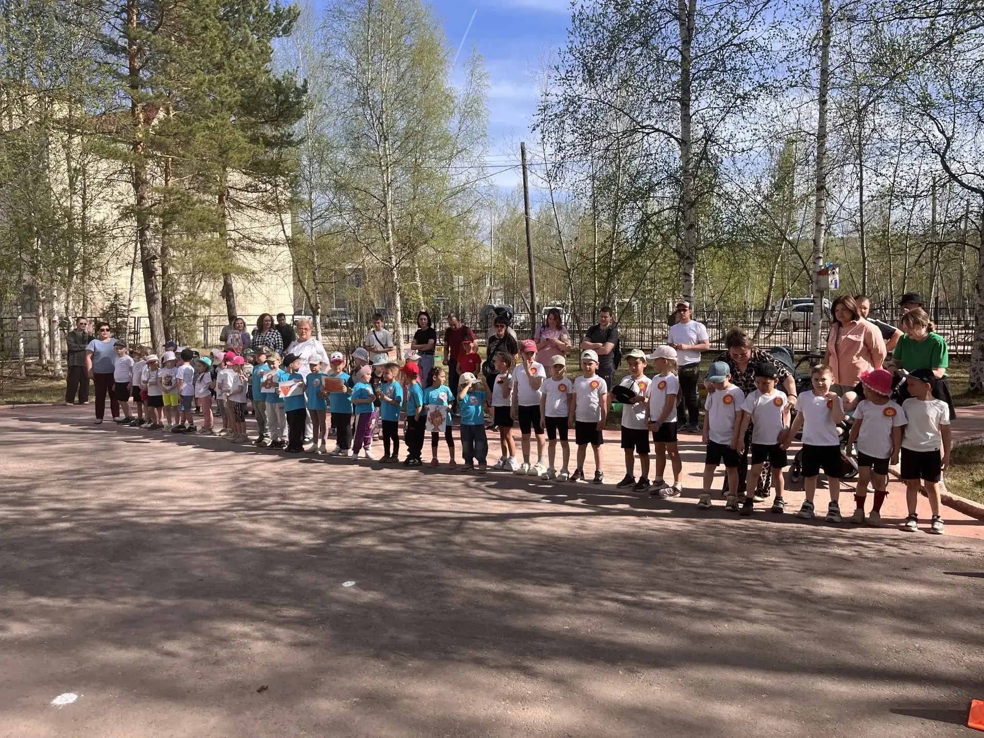 В нашем детском саду прошёл яркий спортивный праздник «Дружба народов». Мероприятие объединило детей