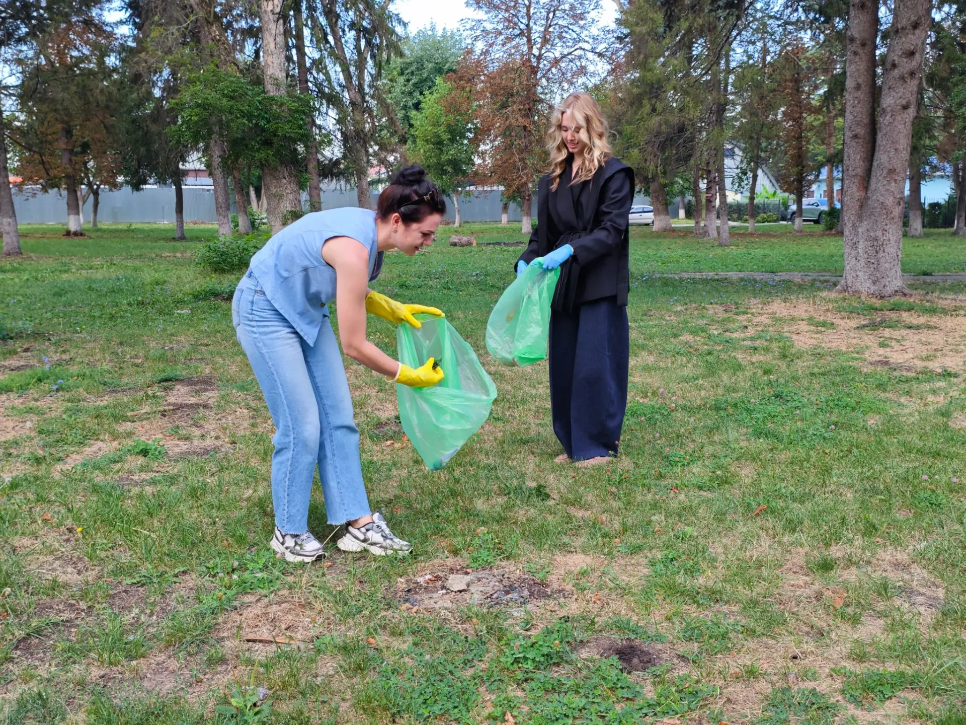 Совместно с главой Мичуринского сельского поселения Евгением Ивченко, сотрудники МУП «М...