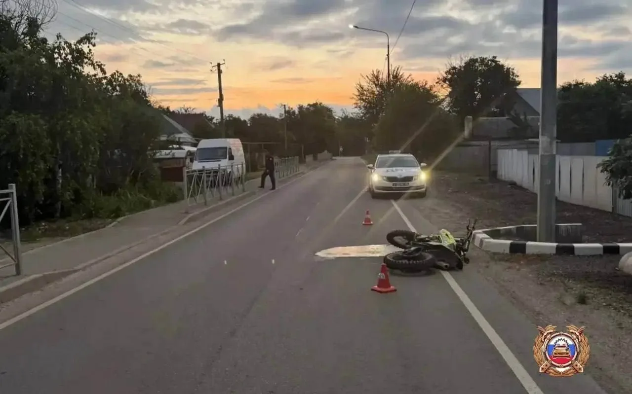 Питбайкер погиб в ДТП Кочубеевском округе 

Сегодня ночью на 3 км автодороги "Невинномысск-Эрсакон" 
