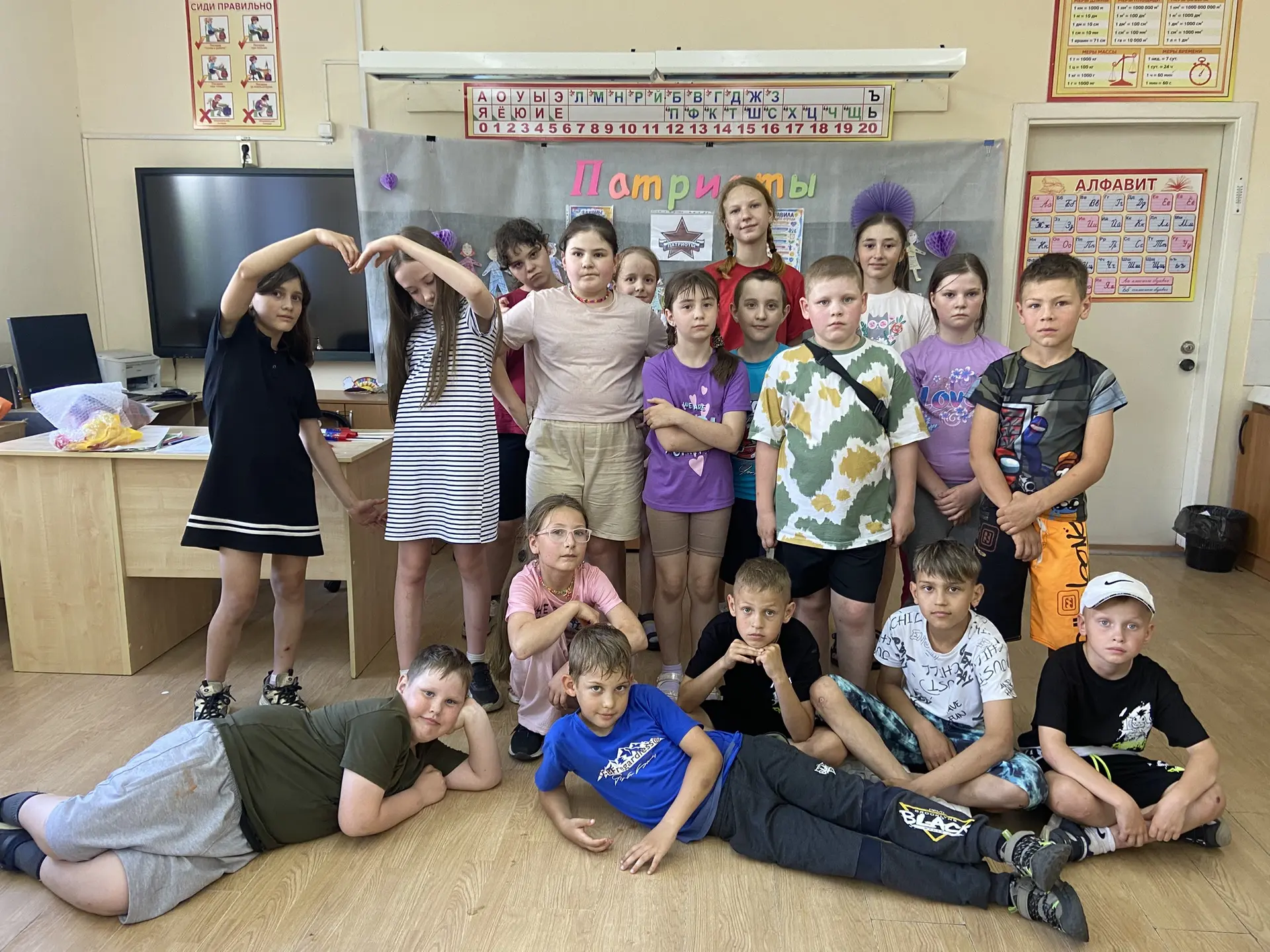 🏫✨ Сегодня в школьном лагере состоялась встреча с гостьей, которая  приехала к нам не из администра
