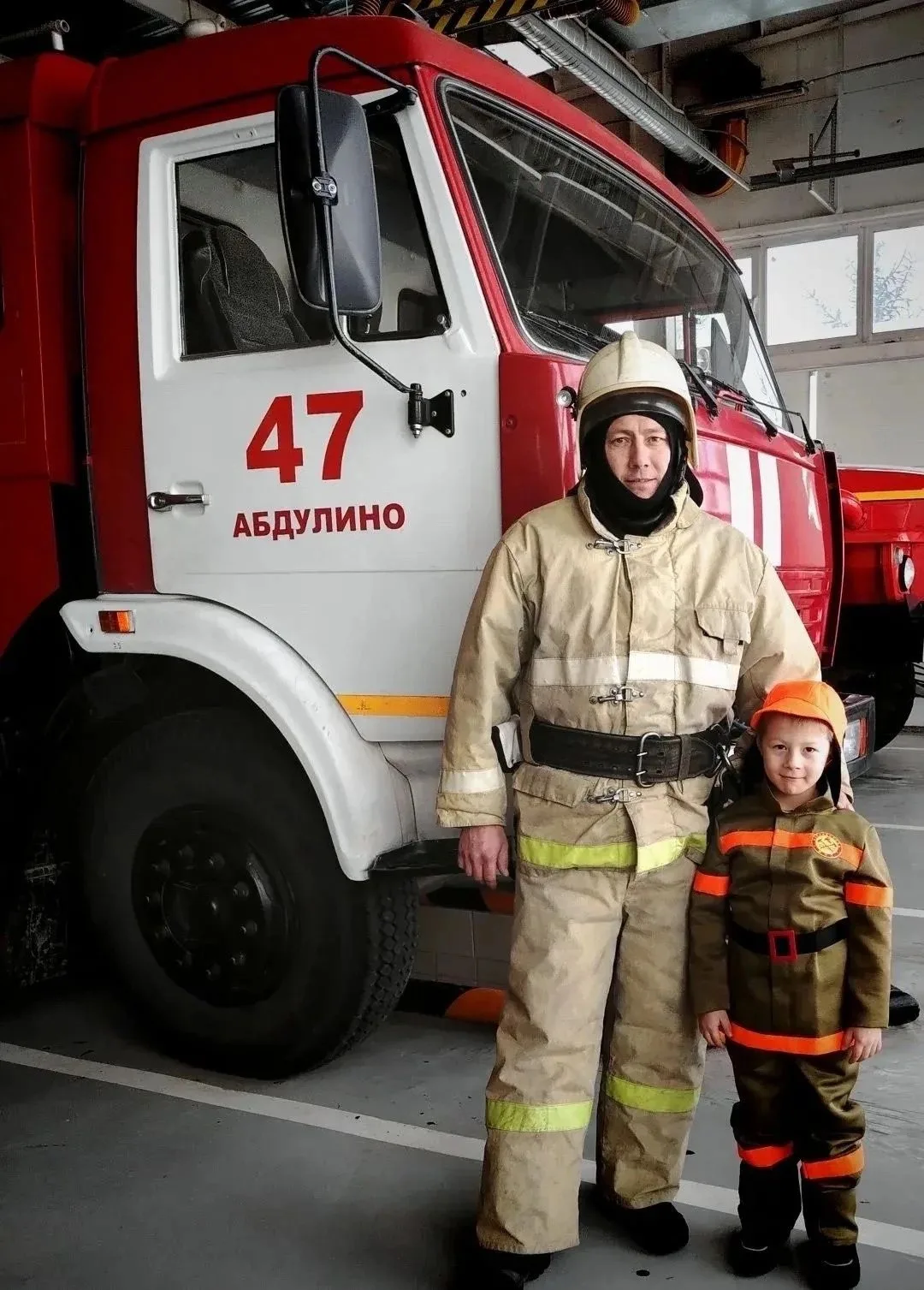 😊Вы наверняка видели видеоролики в соцсетях, где детей спрашивают: «Кем работают твои мама и папа?»