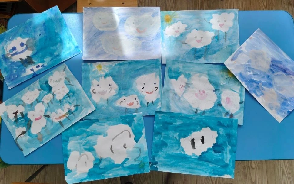 ☁️ Сегодня мы следили за облаками ☁️  

Ребята с удовольствием провели время, погрузившись в мир пуш