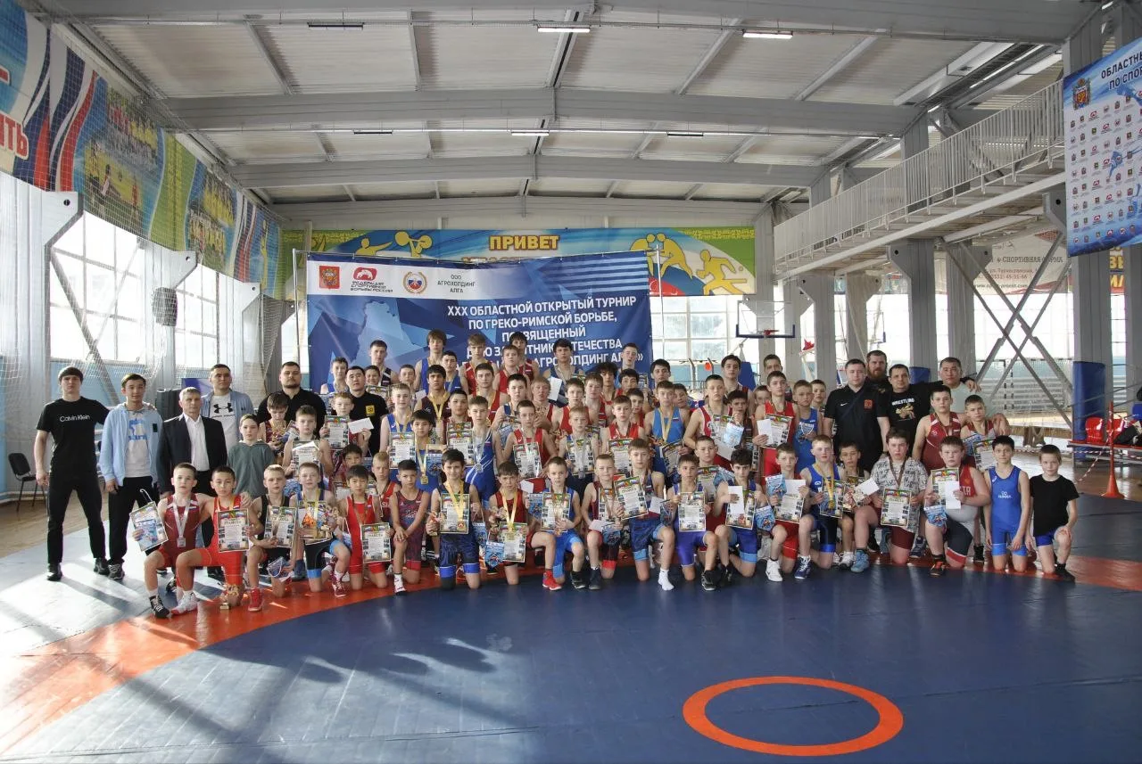 🤼Вчера , 23 февраля в ФОК «Батыр» прошел ХХХ областной открытый турнир по греко-римско...