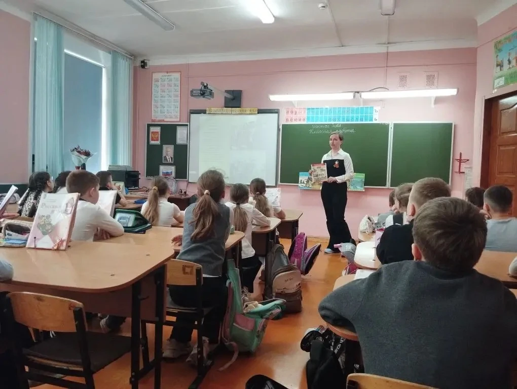 📚🕯 «Со школьного порога шагнувшие в войну»  6 мая, в преддверии великого праздника 9 мая, в гостях у