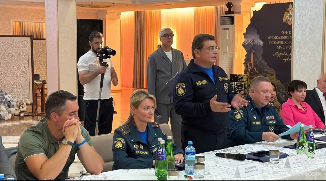 В Махачкале подвели итоги третьего этапа конкурса музыкального творчества пожарных и сп...