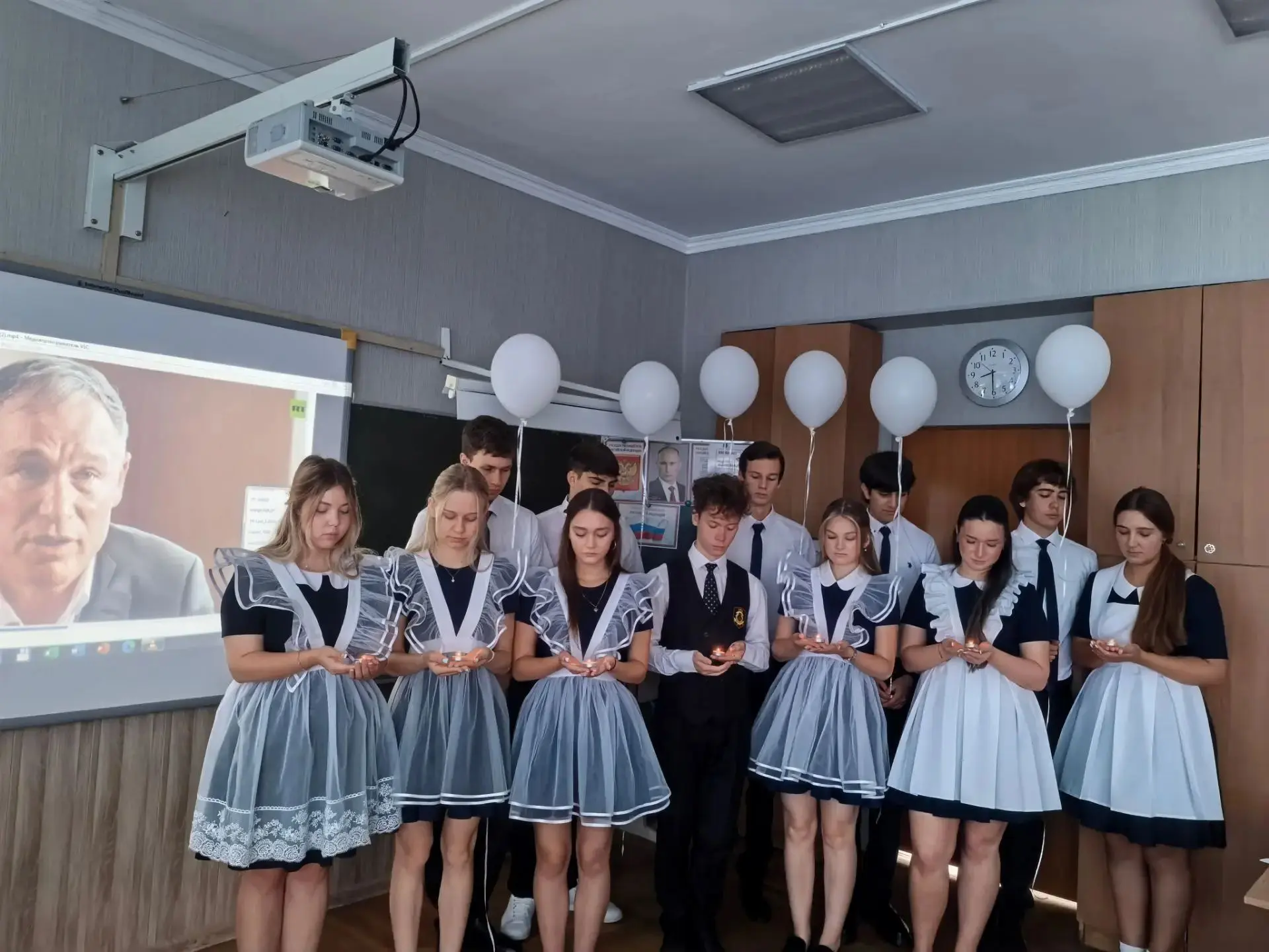 Сегодня в МАОУлицее 3 им. М. В. Ломоносова прошли мероприятия, посвящённые международно...
