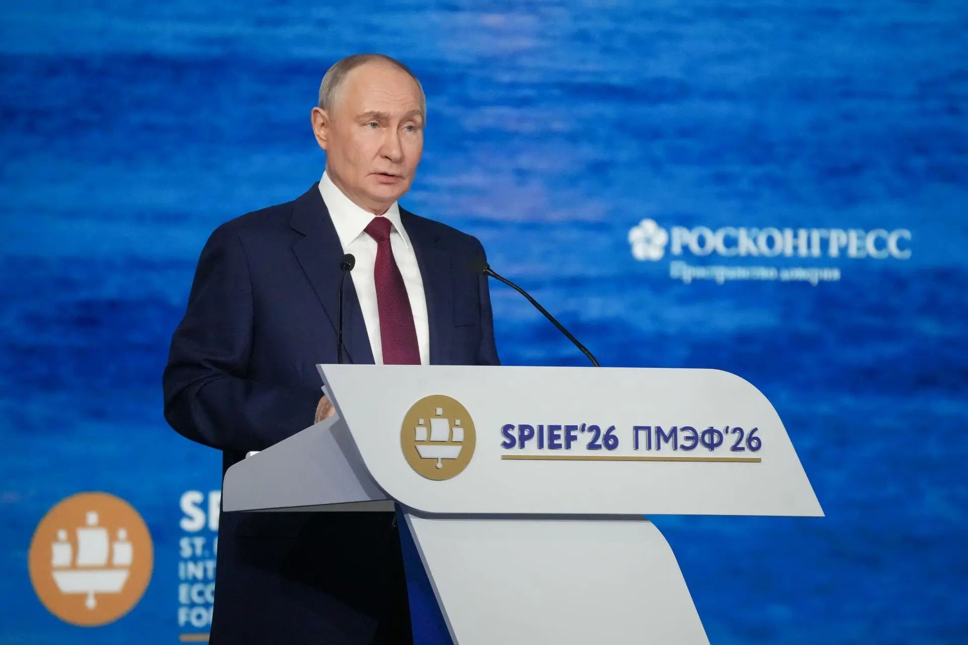 Россия ставит задачу войти в первую десятку стран по совокупному дедвейту торгового фло...