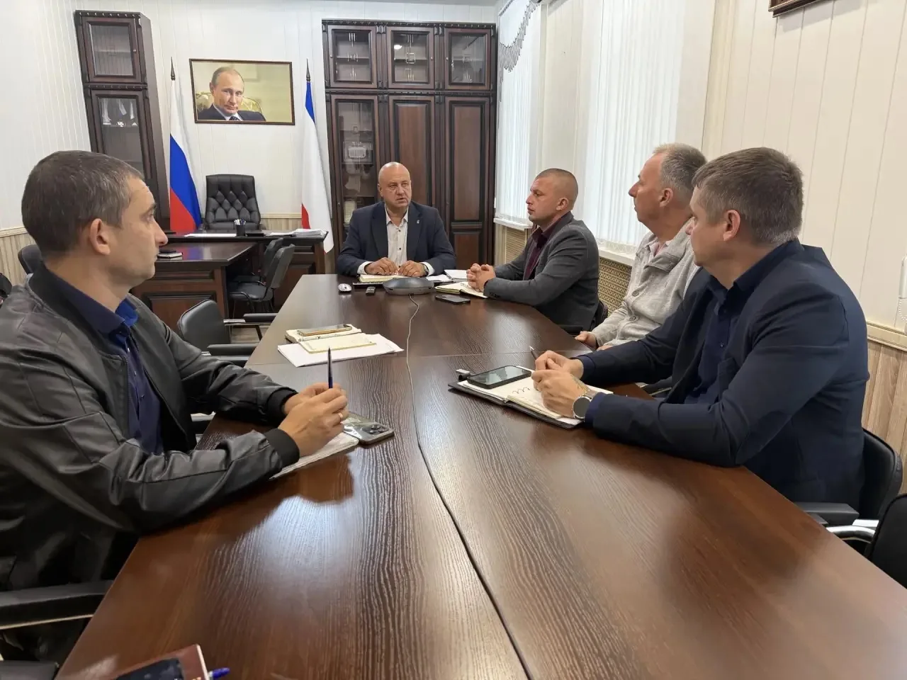 🖇️ Сегодня провели очередное заседание оперативного штаба. Основная задача - держать н...