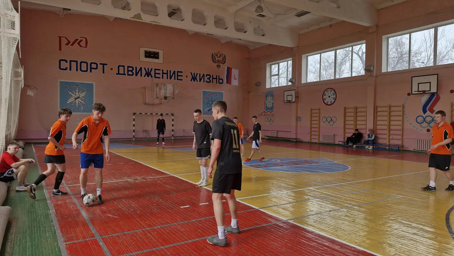 26 марта 2026г. в филиале РГУПС в г. Воронеж был проведен турнир по мини-футболу среди юношей очного
