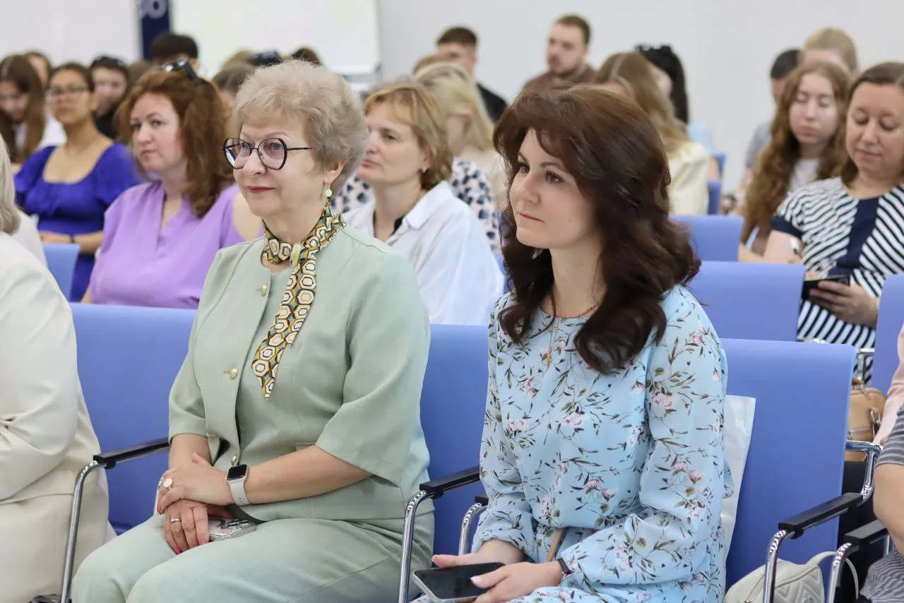 Наставничество 2.0: как вырастить профессионала? 🔝🎓  Наставничество – это не просто помощь новичку. 