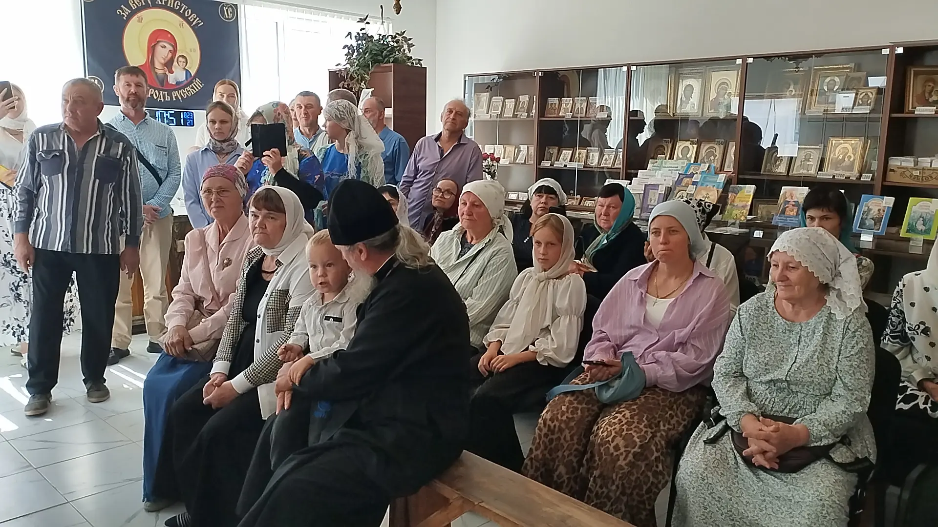 Концерт, пела наша прихожанка Екатерина Бестужева из Москвы.