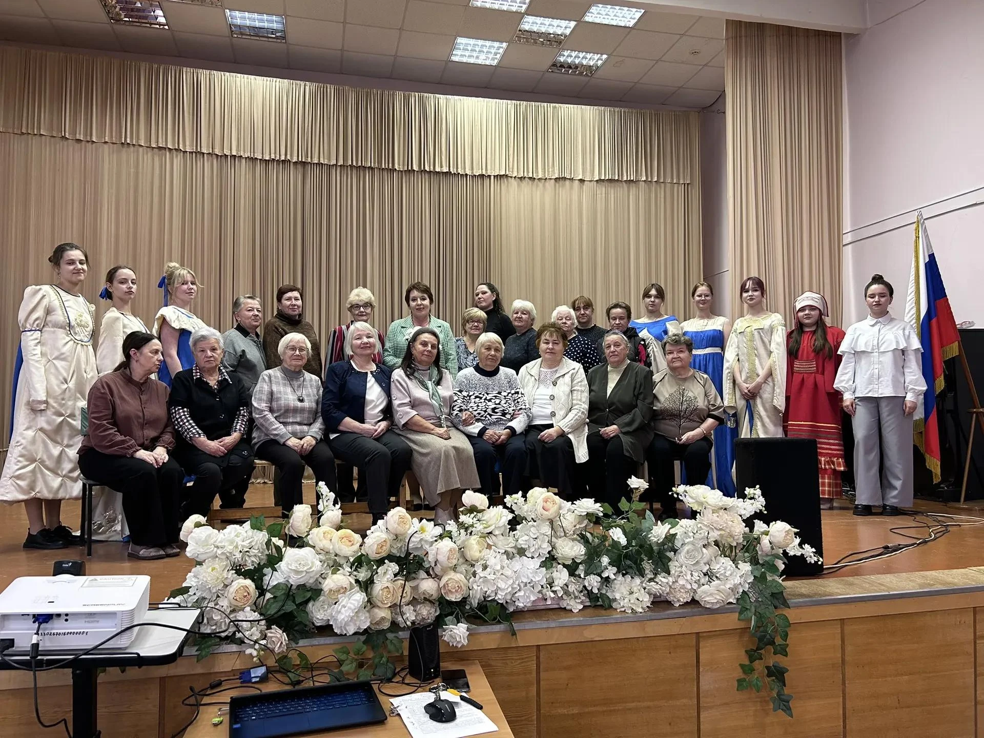 🎉 Праздничный концерт ко Дню СПО в Костромском колледже бытового сервиса! 🎉