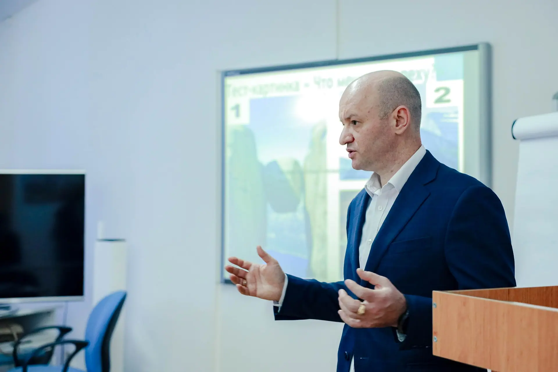 Мы последовательно работаем над тем, чтобы способные и инициативные студенты могли в полной мере реа