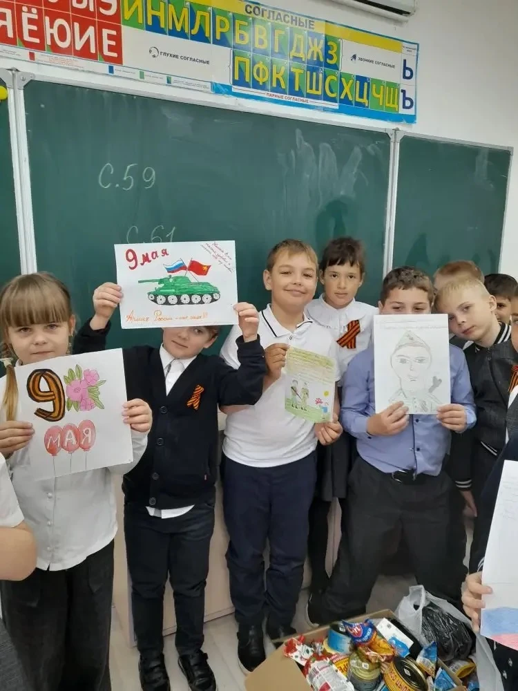 Юные орлята из 1 «В» знают: День Победы — это не только парад и салют, но и возможность сказать «спа