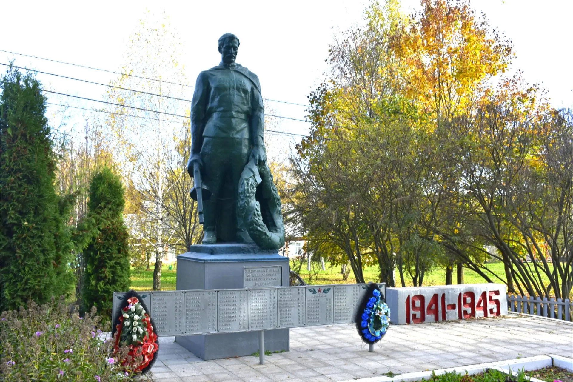 Памятник героям ВОВ в Кулюшево восстановлен