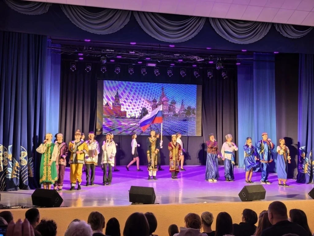 2026 год объявлен Годом Единства Народов - и наш 10А класс ярко продемонстрировал сплоч...
