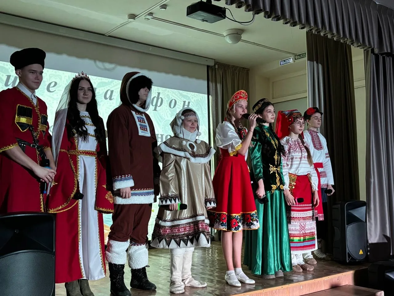 В этом году традиционная Неделя науки в нашей школе была посвящена важной и актуальной ...