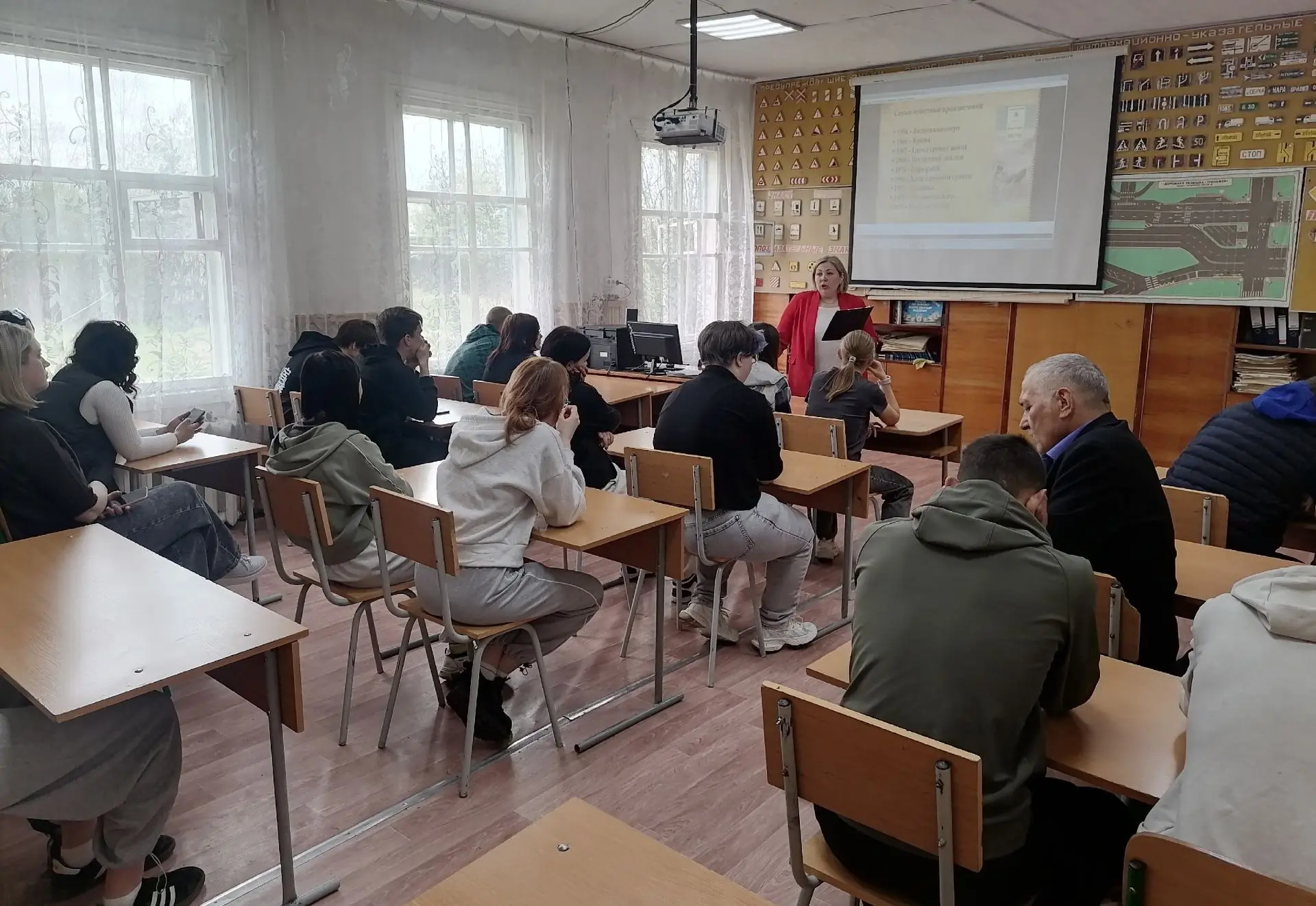 Студенты Дзержинского филиала «Канского техникума отраслевых технологий и сельского хозяйства» присо