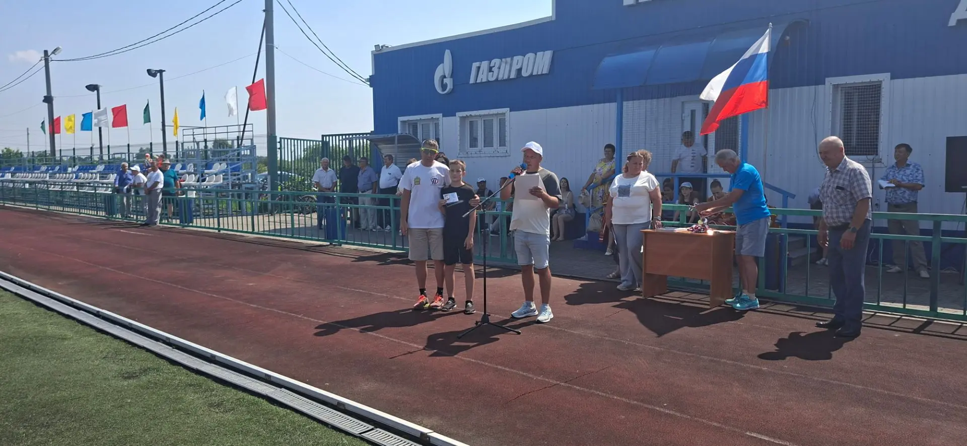 В МАОУДОДЮСШ им. А.Н. Воеводина в рамках Дня физкультурника прошла торжественная церемо...