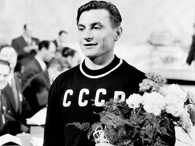 🏛️ Сегодня расскажем о Иване Васильевиче Удотове, первом Советском Олимпийском чемпион...