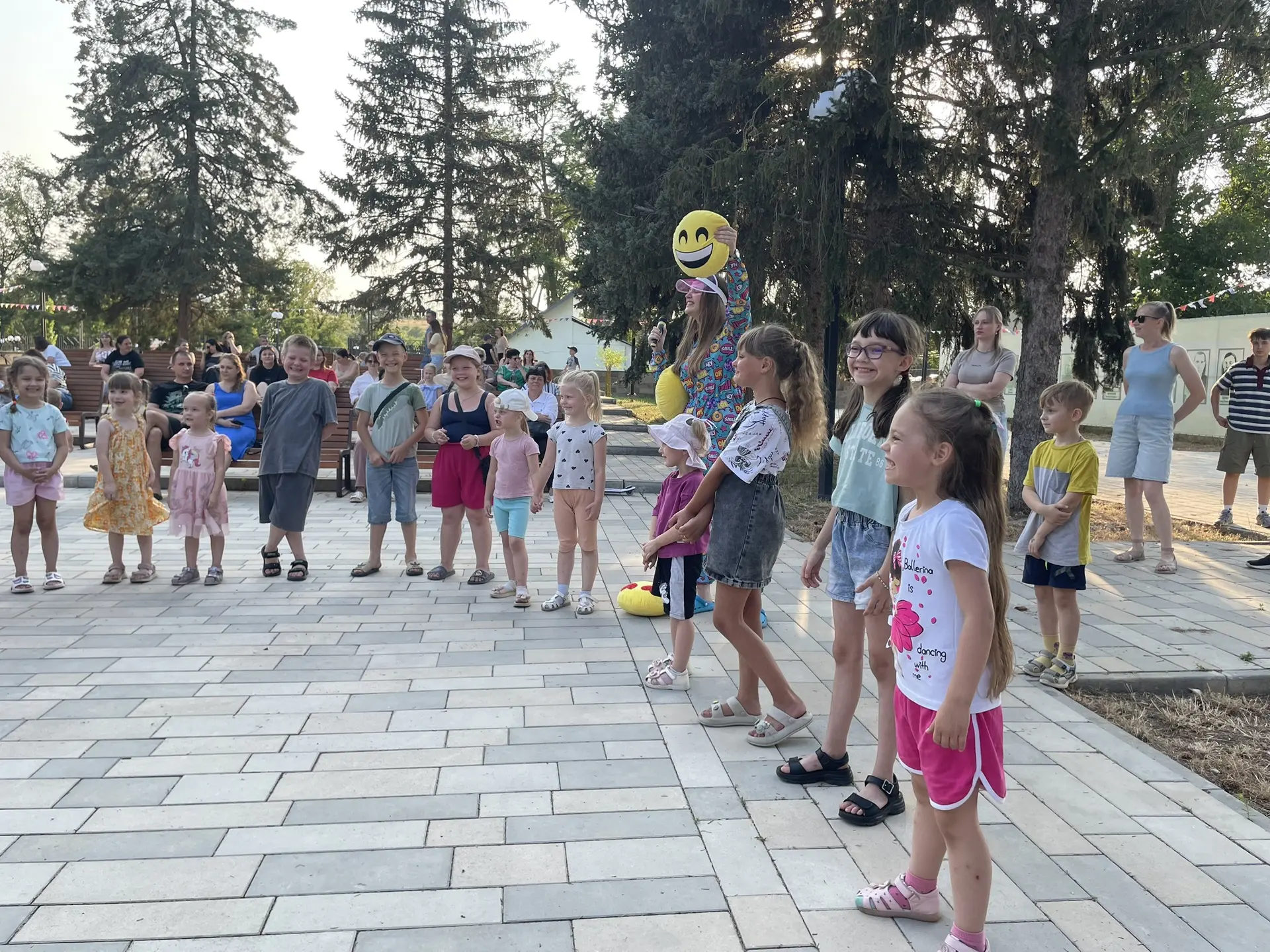 🥳8 июля, в праздник семьи, любви и верности, парк Маяковского превратился в островок р...